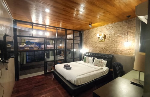 Thani Hotel | Aen Guy Boutique Hotel