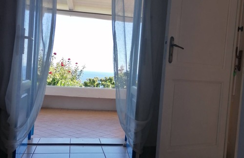 Santa Marina Salina House | Aeolian cottage sea view