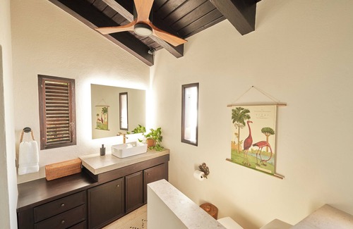 East End Villa | Aerial Grace Villa