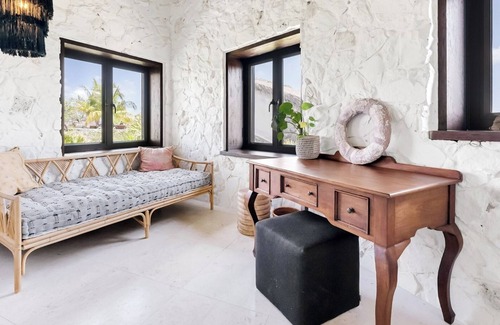 East End Villa | Aerial Presence Room by Fantasia Villas