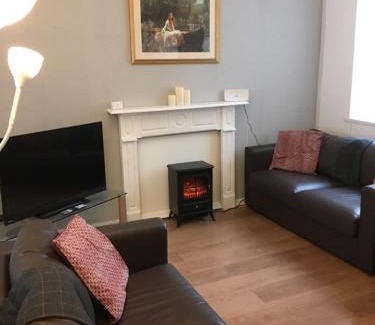 Port Talbot House | Afan Valley Holiday Home Mountain Biking & Hiking - Yr Hafan