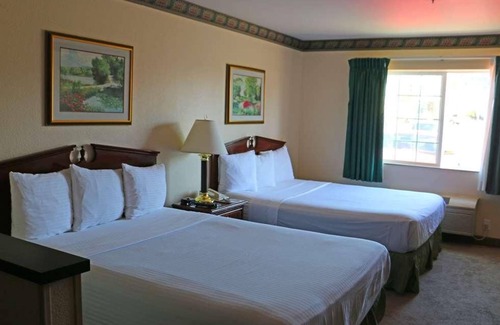 Kelso House | Affordability Meets Comfort at GuestHouse Kelso Longview! 4 Convenient Units