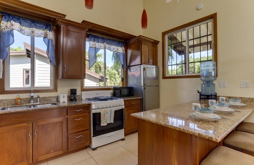 Placencia Cottage | Affordable 2BR Casita with Prime Roadside Location