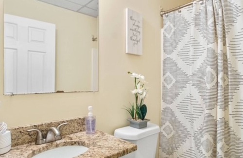 Atlanta House | Affordable Atlanta Getaway
