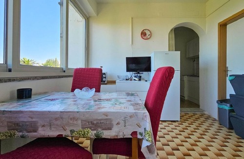 Dajla Apartment | Affordable, dog-friendly apartment just 100 meters from the beach
