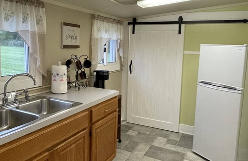Durhamville House | Affordable house is a great alternative to a hotel.