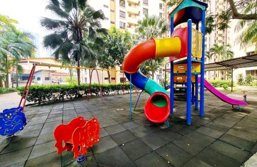 Petaling Jaya Apartment | Affordable Stay Near Tropicana Thomson Hospital Kota Damansara SEGI Giza Mall Tropicana Mall Ikea The Curve One Utama ML