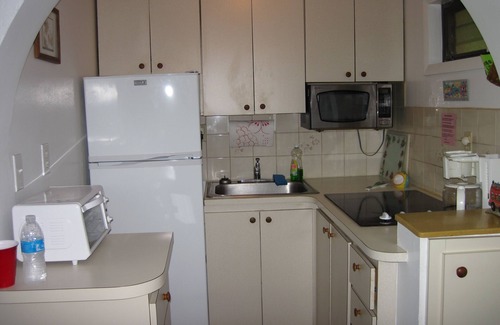 Red Hook Condo | Affordable Studio Condo in Paradise