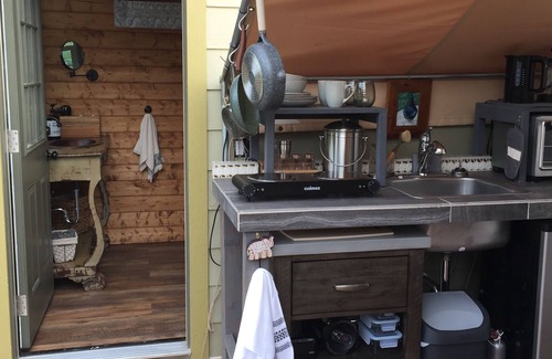 Vista Cabin | African safari tent Eco Glamping