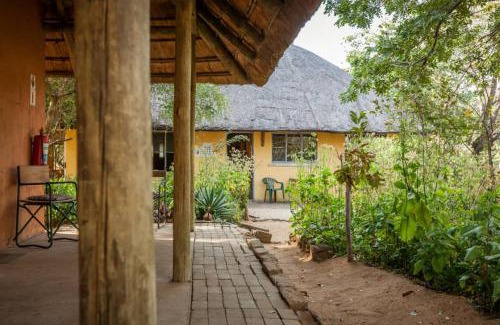 Kasane Ski Chalet | African Sunsets (Bophirimo Self-Catering Guest House)