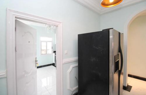 Douala Apartment | Afriqpnb RAP Appart 201 avec piscine