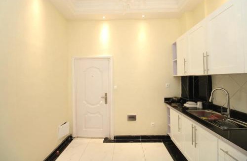 Douala Apartment | Afriqpnb RAP Studio 102 avec Piscine