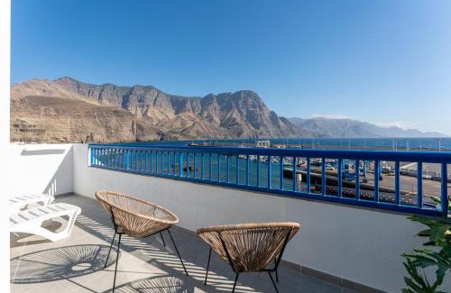 Puerto de las Nieves Apartment | Agaete White&Blue Rooftop