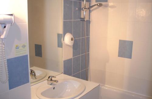 Bessines Hotel | Agape Hotel Niort- Bessines