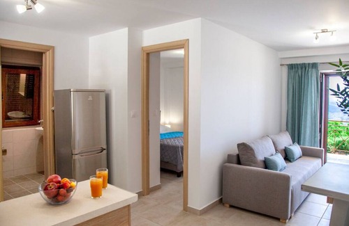 Agios Petros Apartment | Agios Petros Apartments 2