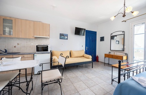 Diakofti Hotel | Agnadi Blue Apartments