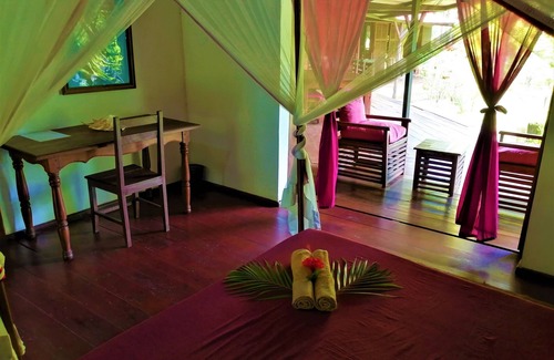 Nosy Boraha Bed & Breakfast | Ago's orchid bed and breakfast