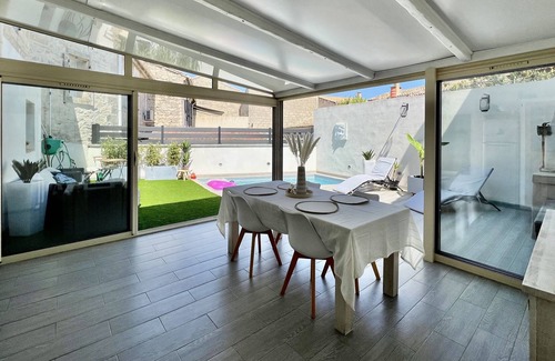Saint-Laurent-d'Aigouze House | Agréable Maison Avec Piscine Chauffée Pour vos Vacances