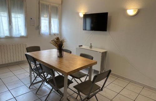 Anzin House | Agréable maison 2 ch 5 mins Valenciennes et garage