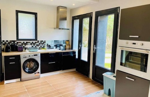 Centre House | Agréable Maison Avec Poêle à Granules et Clim