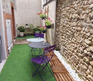 Prunay-le-Gillon Apartment | Agréable maison 5 couchages