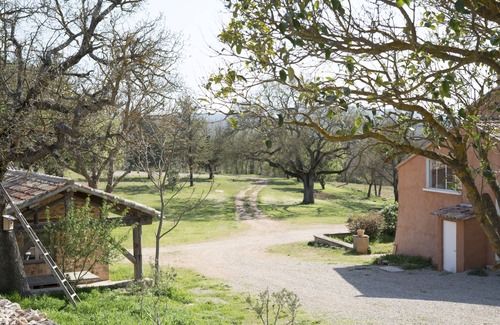 La Verdiere House | AGRICULTURAL FIELD OF ORGANIC CULTURE - Comfort and absolute calm