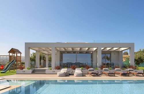 Pigianos Kampos Villa | Agrielia Villa I, featuring Heated Spa Whirlpool