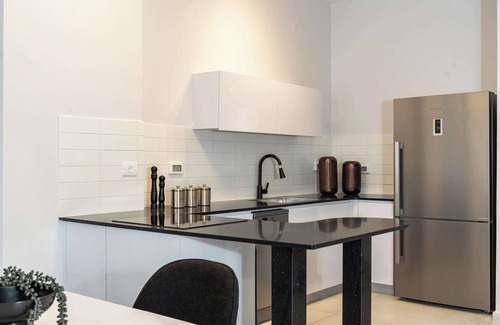 Jerusalem City Centre Condo | Agrippas St 8 - Isrentals