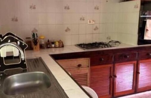 Zig Zag Ward Cottage | AgriTourism Villa within the tranquil jungle of Mahe, 5mins from the beach.