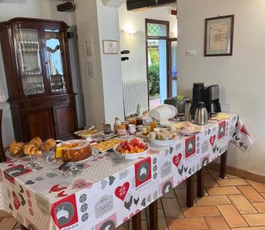 Montale House | Agriturismo Aggazzotti