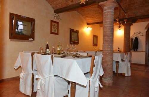 Oriolo dei Fichi House | Agriturismo Calderino