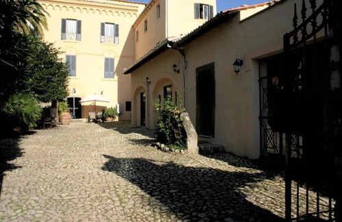 Cori House | Agriturismo Castello Santa Margherita