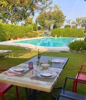 Monzambano House | agriturismo" il glicine bianco"