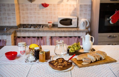 Chianni Other | Agriturismo Il Poderino- Alloro apartment on the ground floor- 30 Km from Volterra