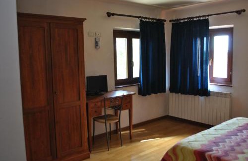 Monte San Pietrangeli House | Agriturismo Oasi Belvedere
