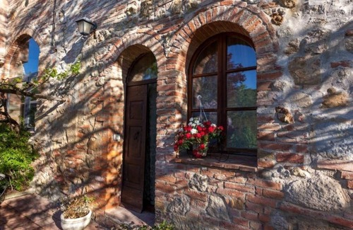 Montepulciano Apartment | Agriturismo Nibbiano - Relax and Nature in Montepulciano