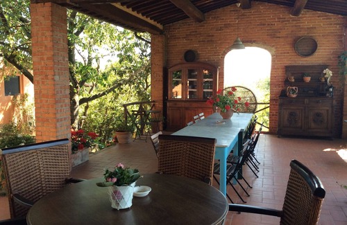 Larciano Apartment | Agriturismo Podere Marchiano, old farmhouse completely restored in Tuscan style.