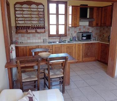 Apostoli Apartment | Agrotourism Traditional Houses
