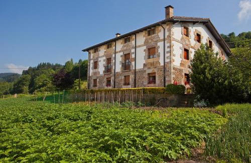 Antzuola House | Agroturismo Ibarre
