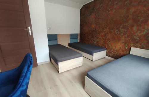 Ogrodzieniec House | Agroturystyka Orlik Kiełkowice ul Turystyczna 132 Sala &Noclegi