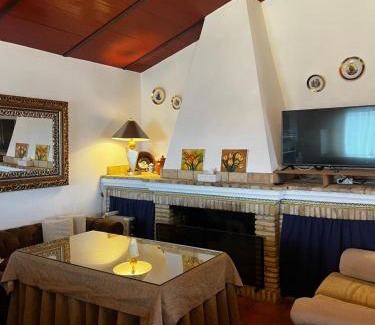 San Bartolome de la Torre House | Agua de Verano