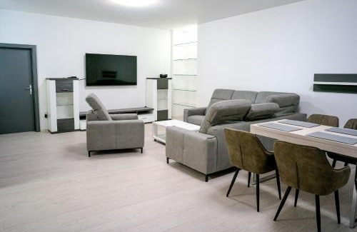 Juh Apartment | AH Lahoda