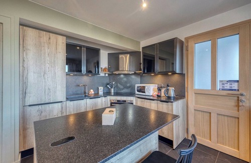 Saint-Nazaire-les-Eymes Ski Chalet | #AH16 | Les Quirlies | Sublime family cottage