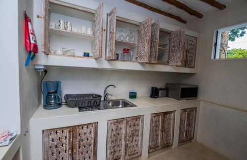 Mtwapa Villa | Ahadi Beach Villa, beautifully modern with pool beach access fantastic sea views