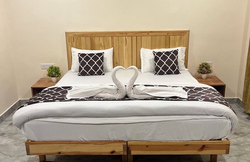 Kasol Resort | Ahava-Kasol Riverside Cafe & Cottage
