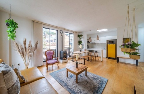 La Candelaria House | |Ahead| Elegant 2BR @La Candelaria with Laundry