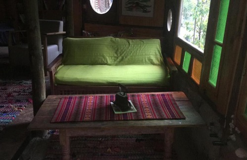 El Quisco House | AhimsaRefugio