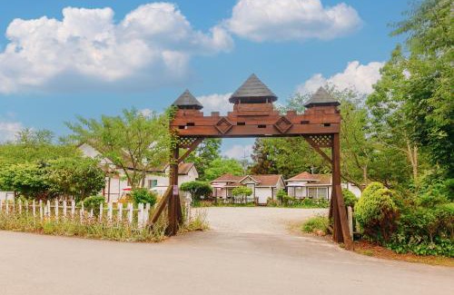 Kkotchi House | ahnmyeondo mabupisung pension