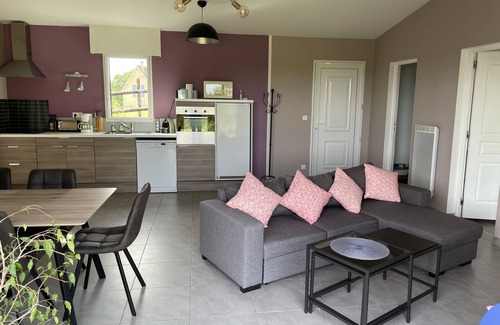 Aignerville House | AIGNERVILLE: VERY NICE NEW WOODEN HOUSE 5 Km FROM THE LANDING BEACHES