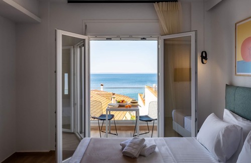Psakoudia House | Aiora Suites